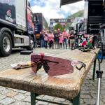 Oakley Sphaera Strike per il Giro d’Italia 2026