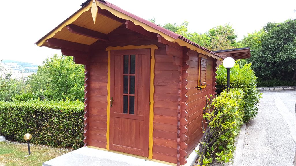 Casetta in legno.2x3