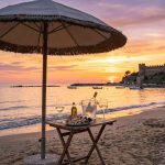 Vino sotto l ombrellone le bottiglie imperdibili per i tuoi aperitivi al tramonto