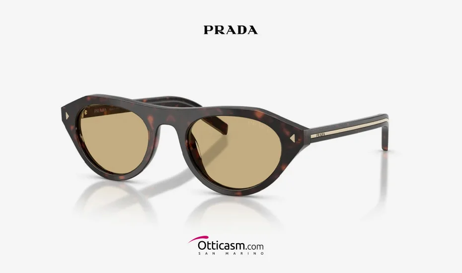 Perch il prada pr b15s 17n70r virale su instagram e tiktok