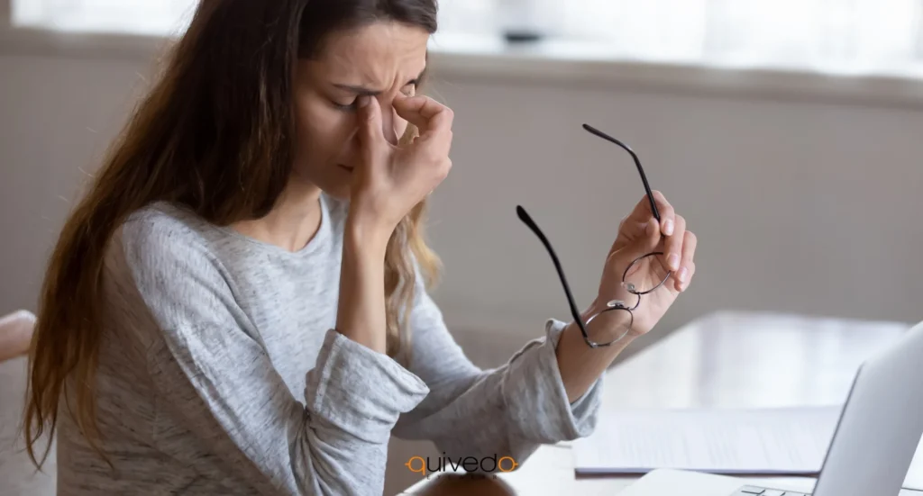 Mal di testa da occhiali nuovi tempi di adattamento e segnali da valutare