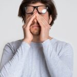 Mal di testa e occhiali quando e colpa della gradazione sbagliata