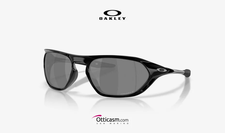 Oakley cage jacket e gli occhiali da sole sportivi pi cercati